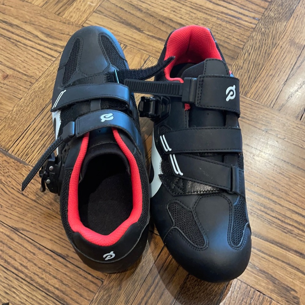 PELOTON SHOES SIZE 45 never ever worn
